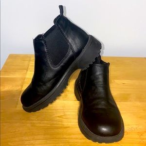 PERRY ELLIS Boys Slip on Dress Boot